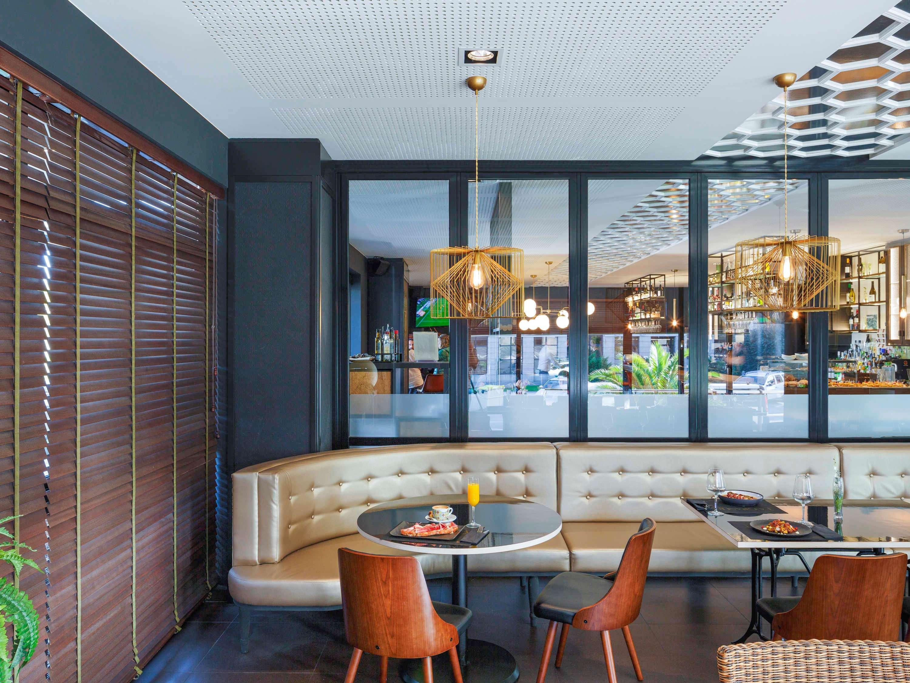 Ibis Styles A Coruna Exterior photo