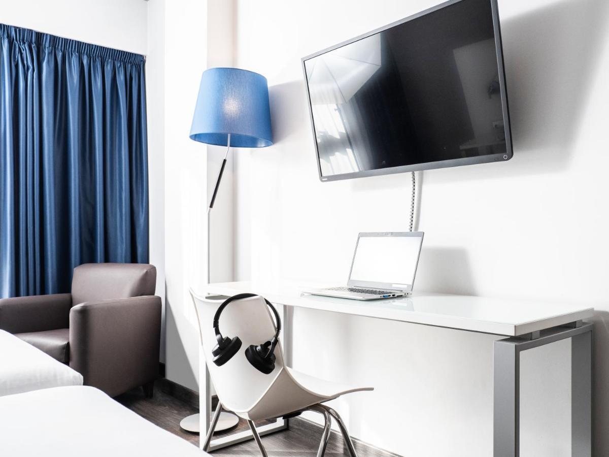 Ibis Styles A Coruna Exterior photo