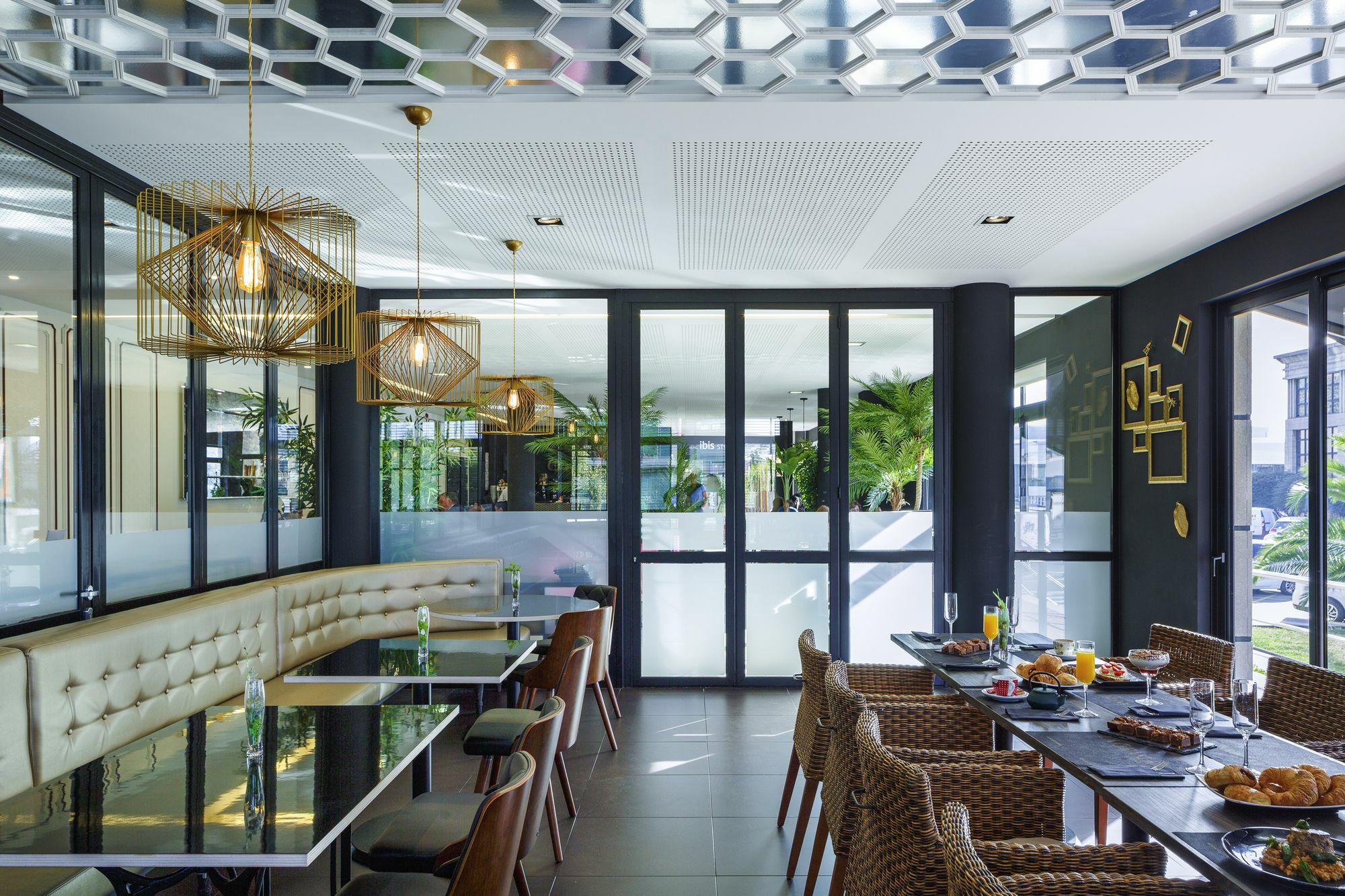 Ibis Styles A Coruna Exterior photo